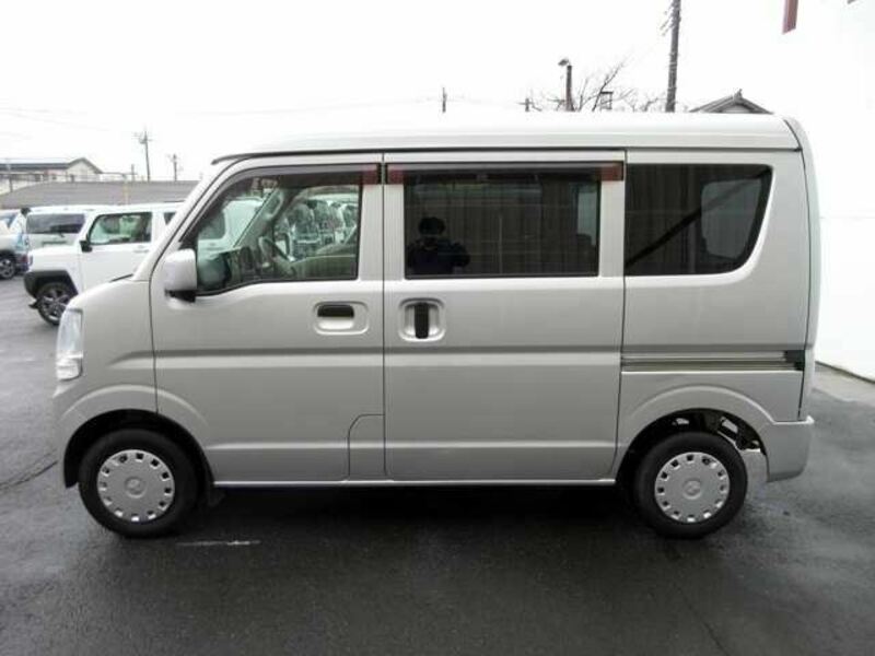 MINICAB VAN