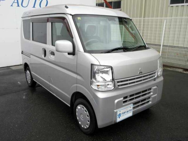 MINICAB VAN