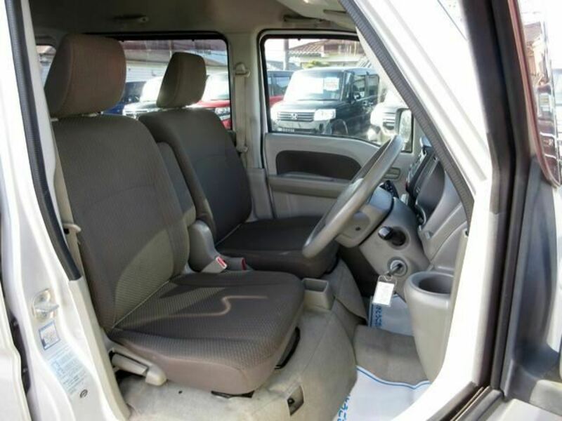 MINICAB VAN