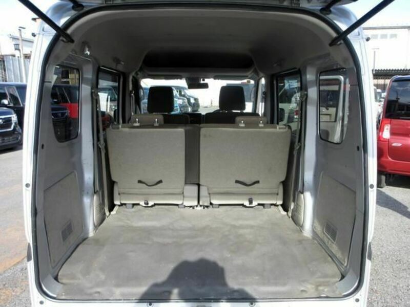 MINICAB VAN