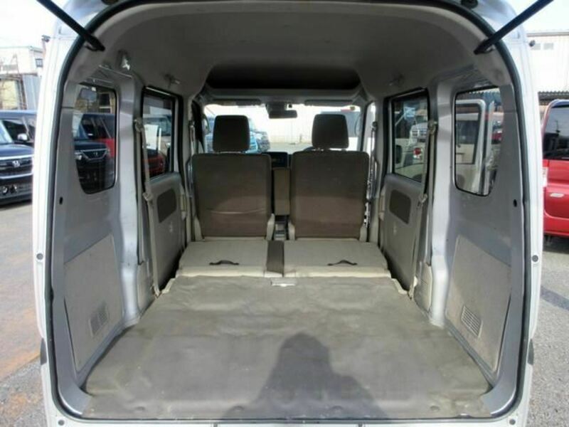 MINICAB VAN