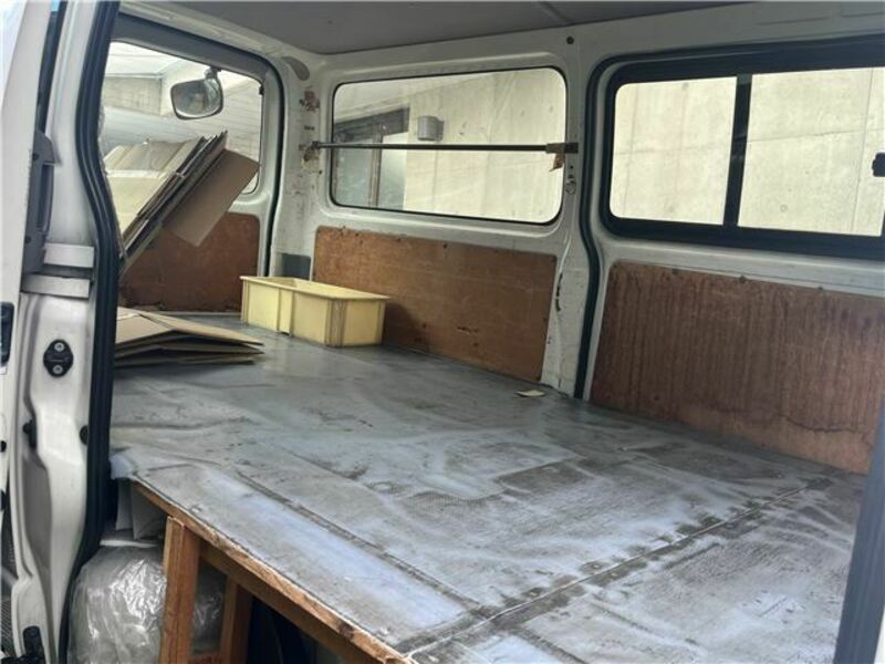 HIACE-17