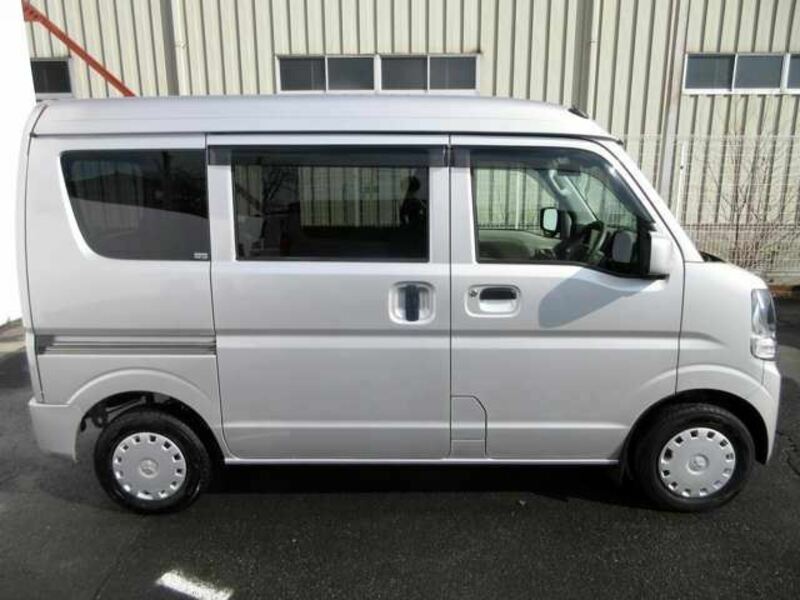 MINICAB VAN-4