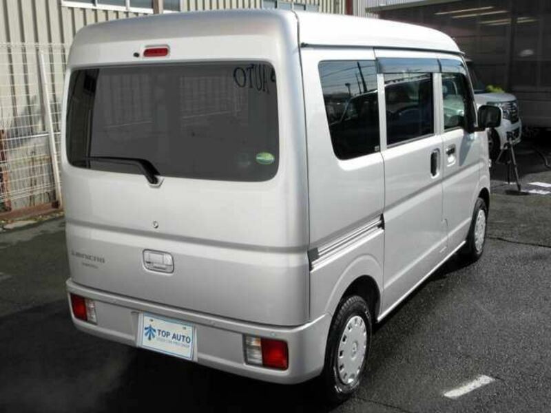MINICAB VAN-8