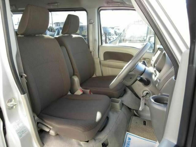 MINICAB VAN-14