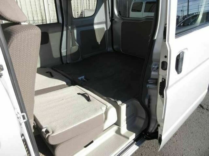 MINICAB VAN-24