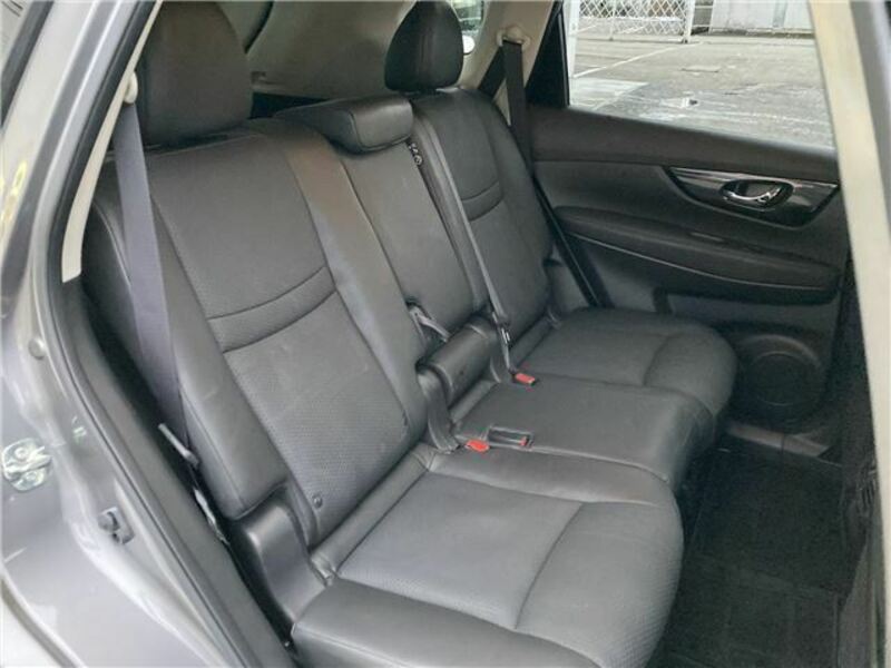 X-TRAIL-5