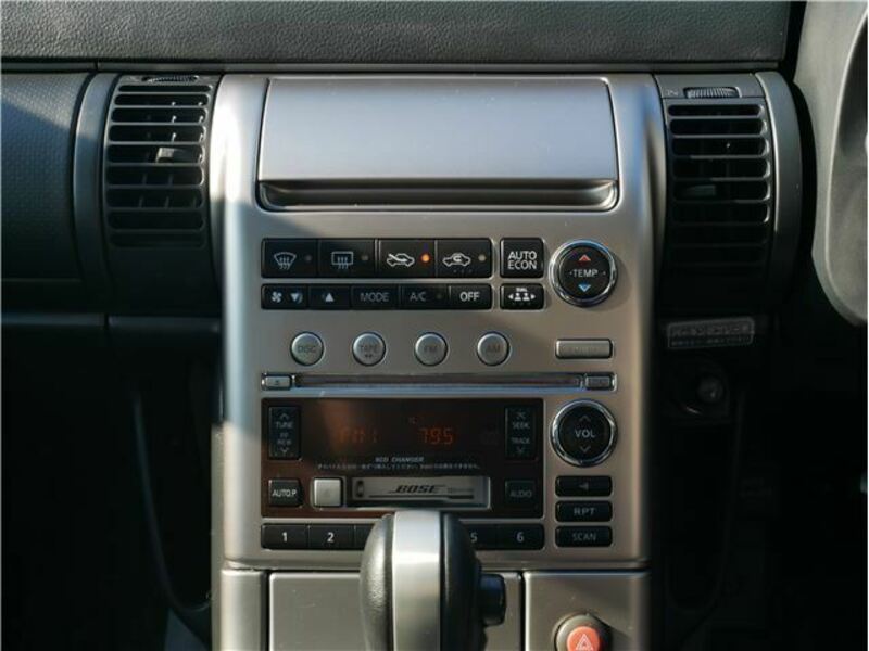SKYLINE-35