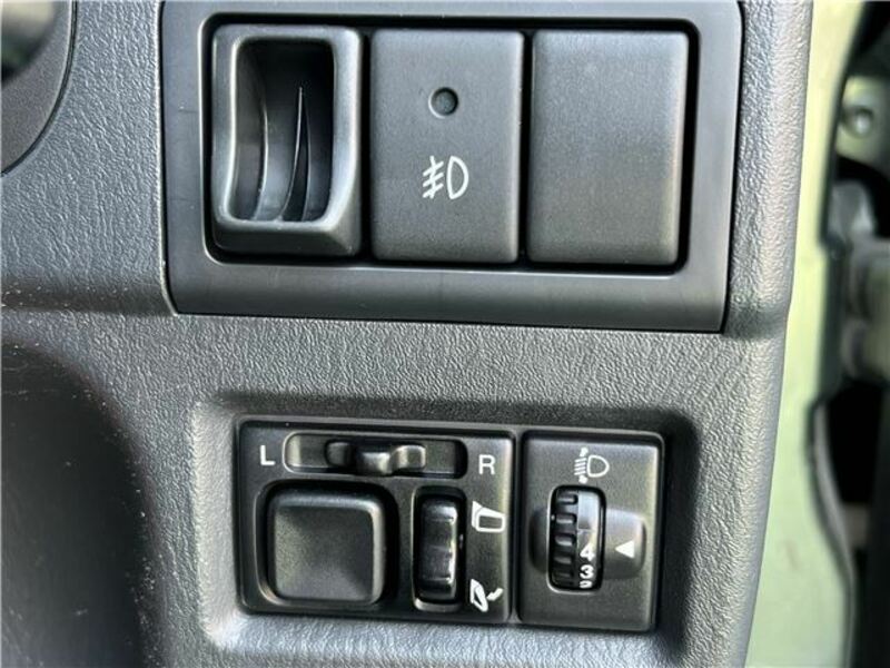 JIMNY-10