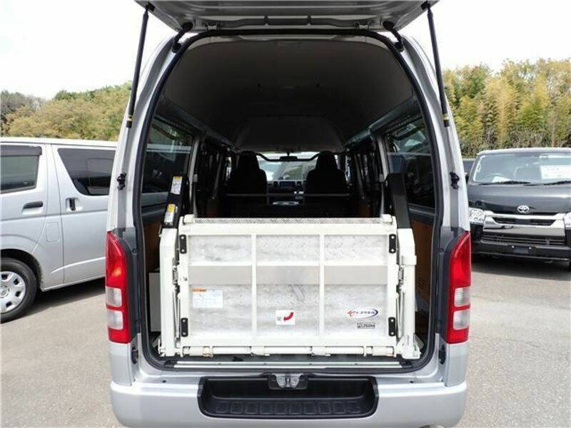 HIACE VAN-3