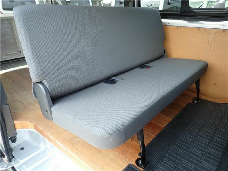 HIACE VAN-15