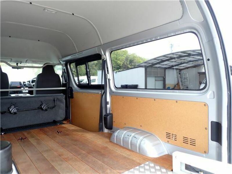 HIACE VAN-24