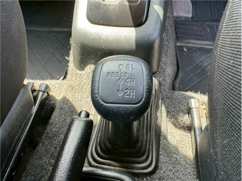 PAJERO MINI-26