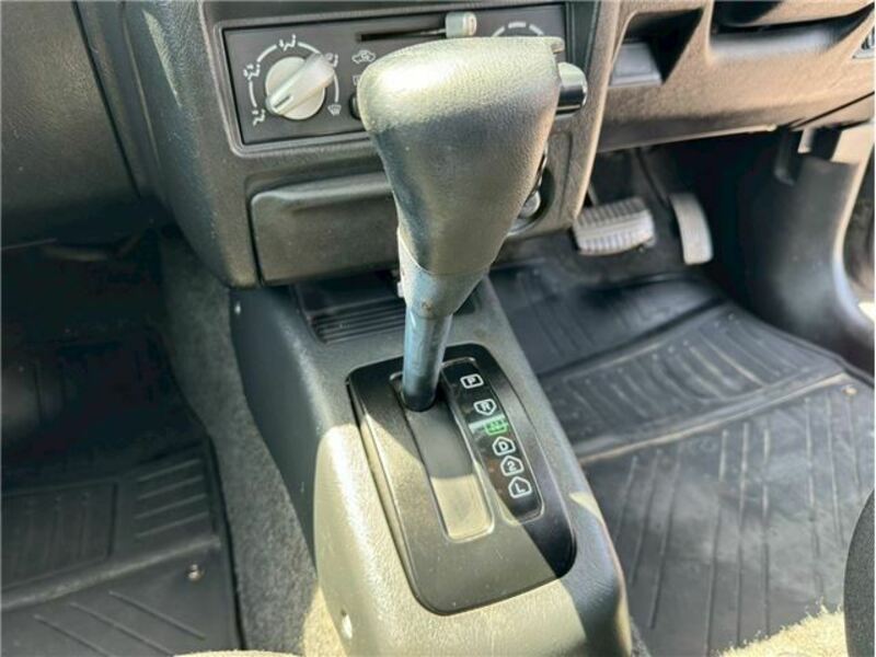 PAJERO MINI-27
