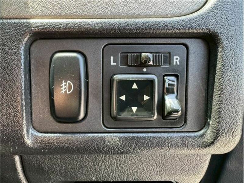 PAJERO MINI-31
