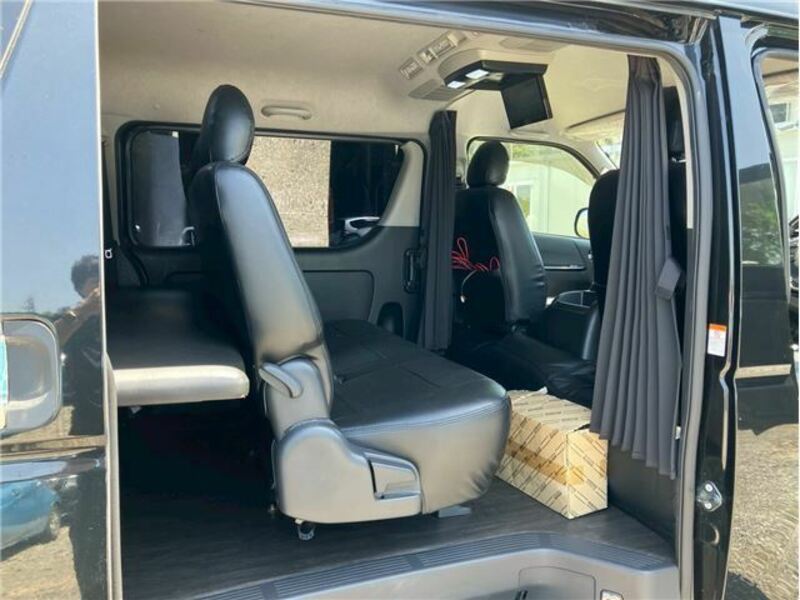 HIACE-5