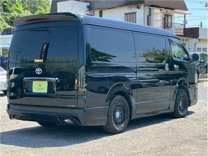 HIACE-36