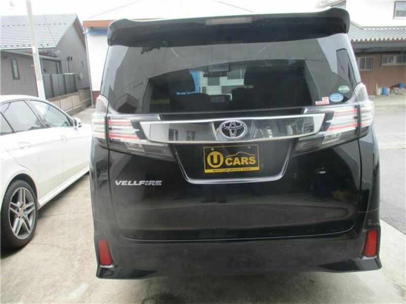 VELLFIRE-8