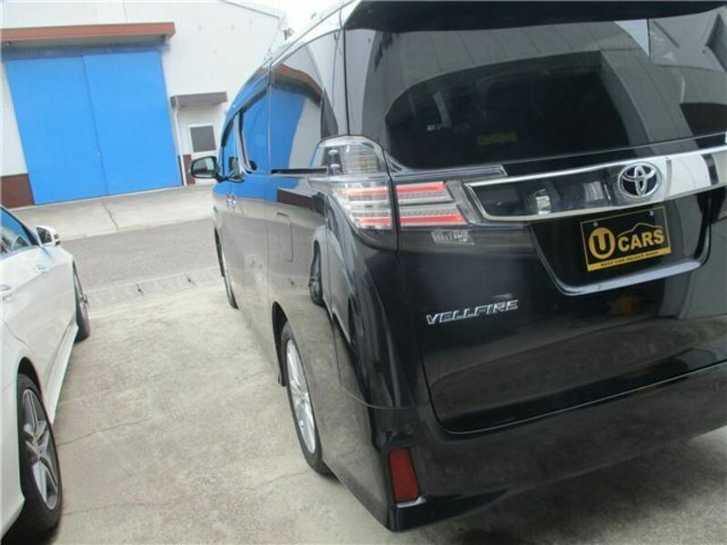 VELLFIRE-9