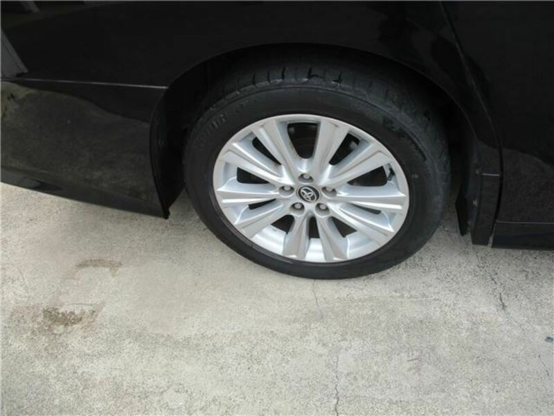 VELLFIRE-11