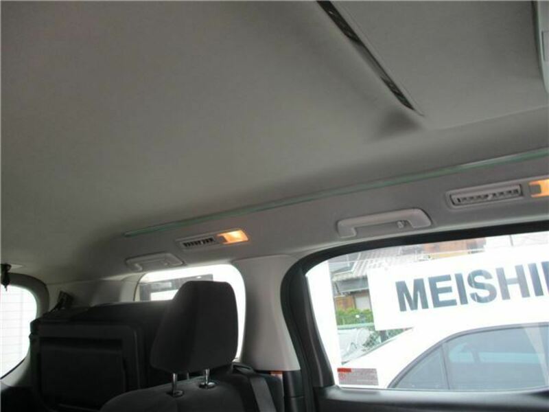 VELLFIRE-27