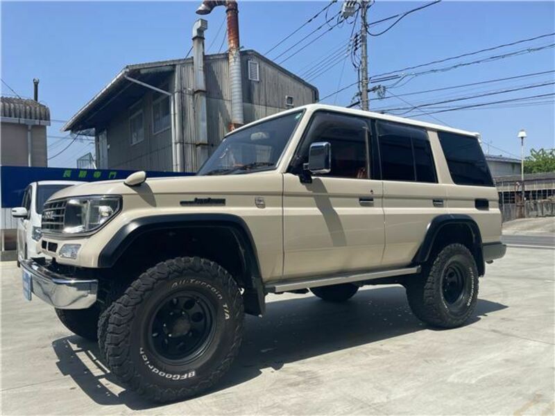 LAND CRUISER PRADO-4