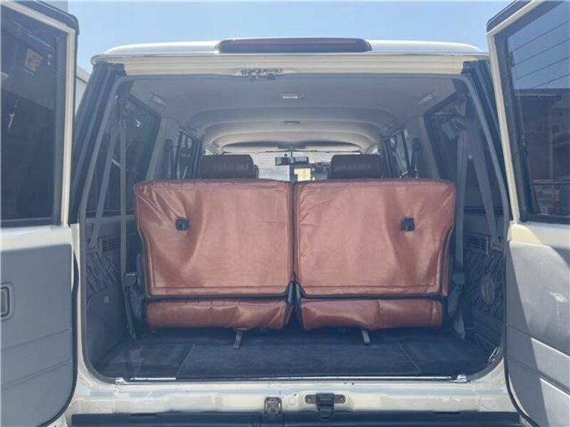LAND CRUISER PRADO-8