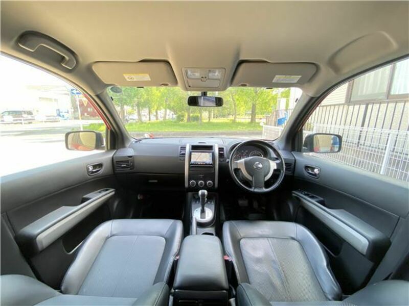 X-TRAIL-2
