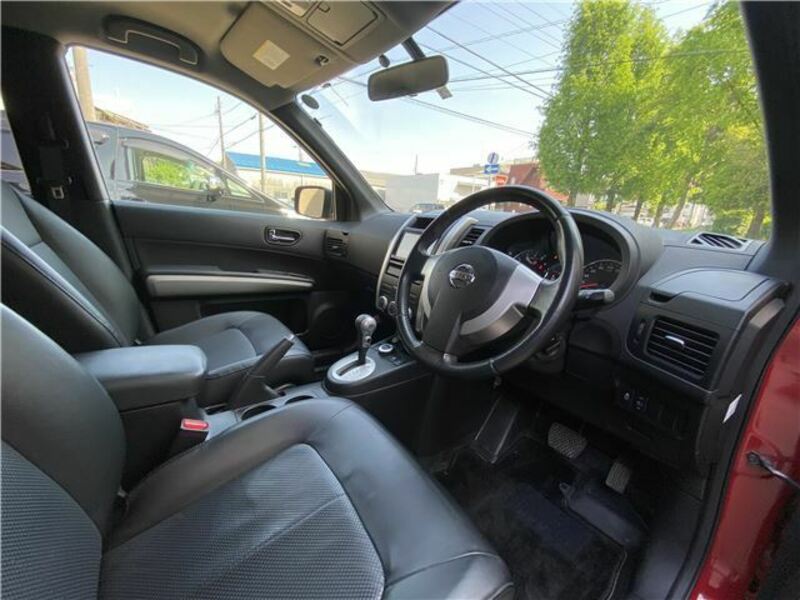 X-TRAIL-7