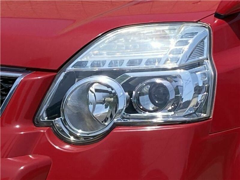 X-TRAIL-17