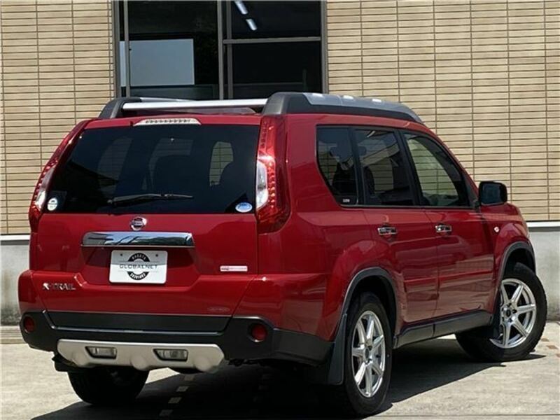 X-TRAIL-30