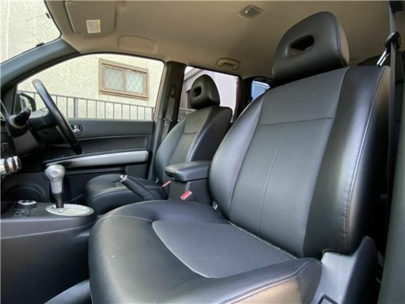 X-TRAIL-32