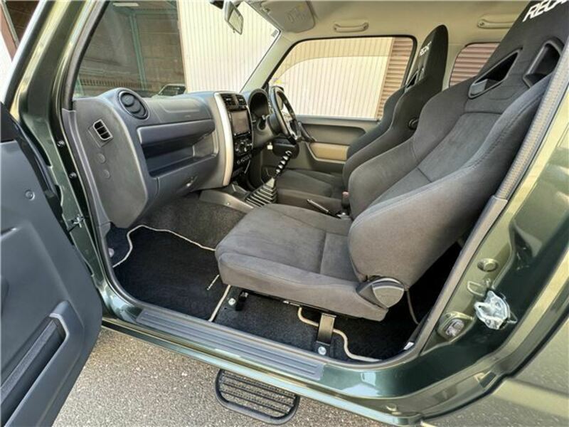 JIMNY-37