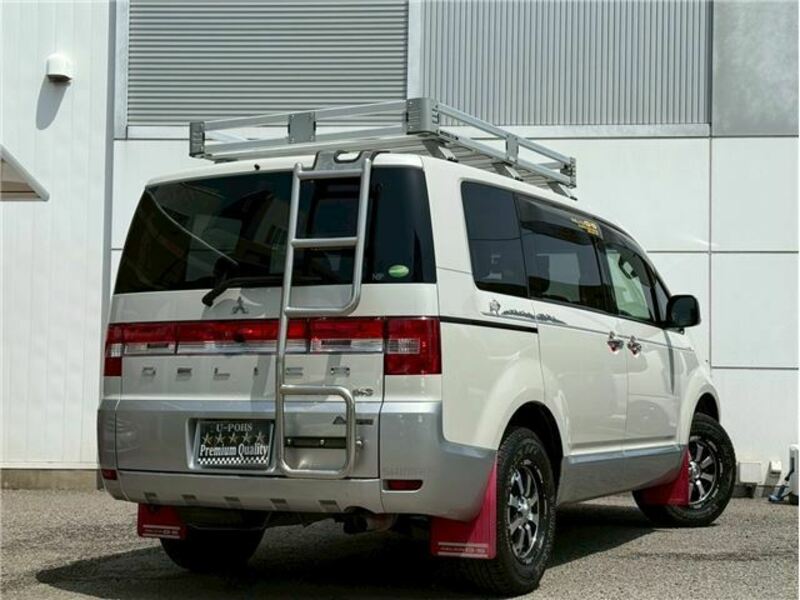 DELICA D5