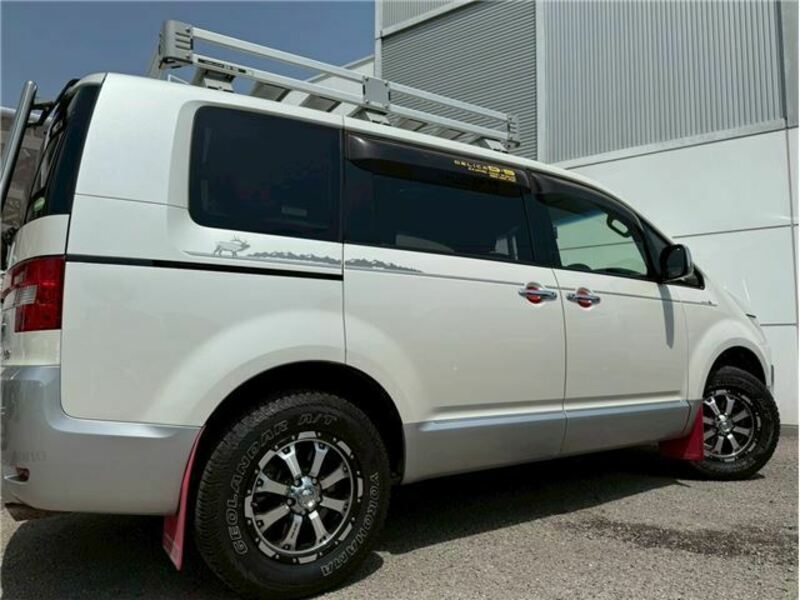 DELICA D5