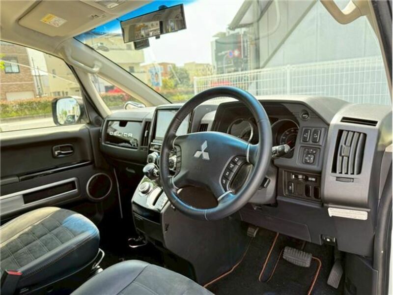 DELICA D5