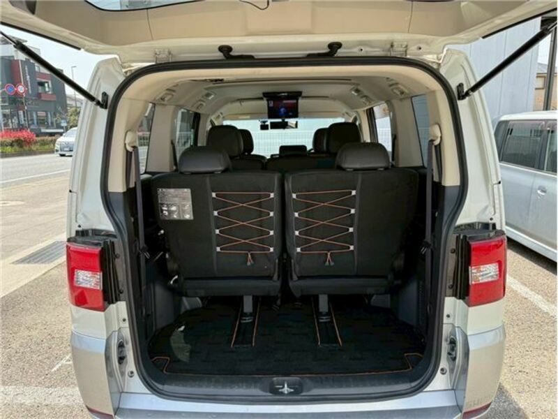 DELICA D5