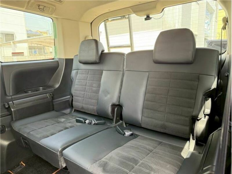 DELICA D5