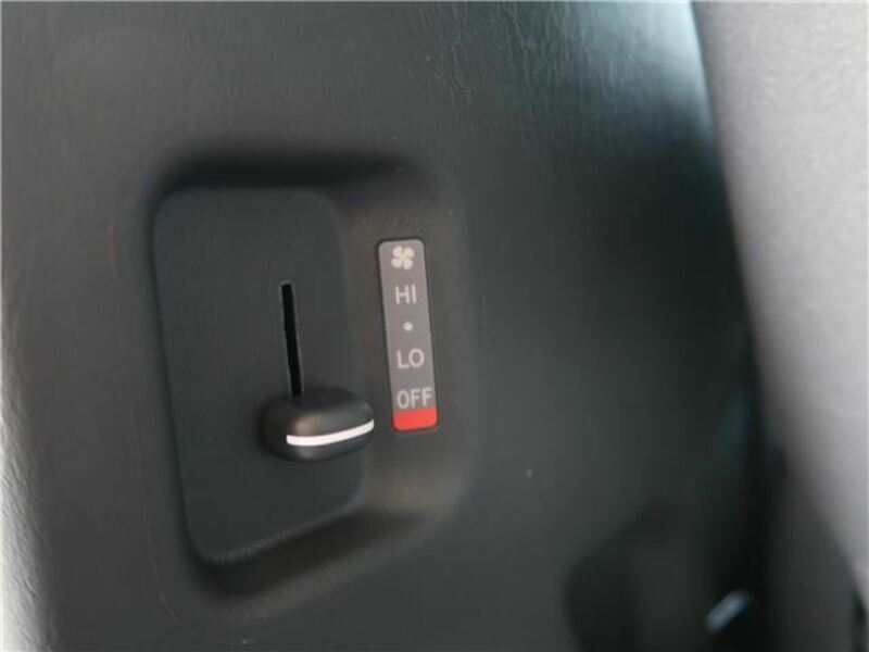 HIACE VAN-6