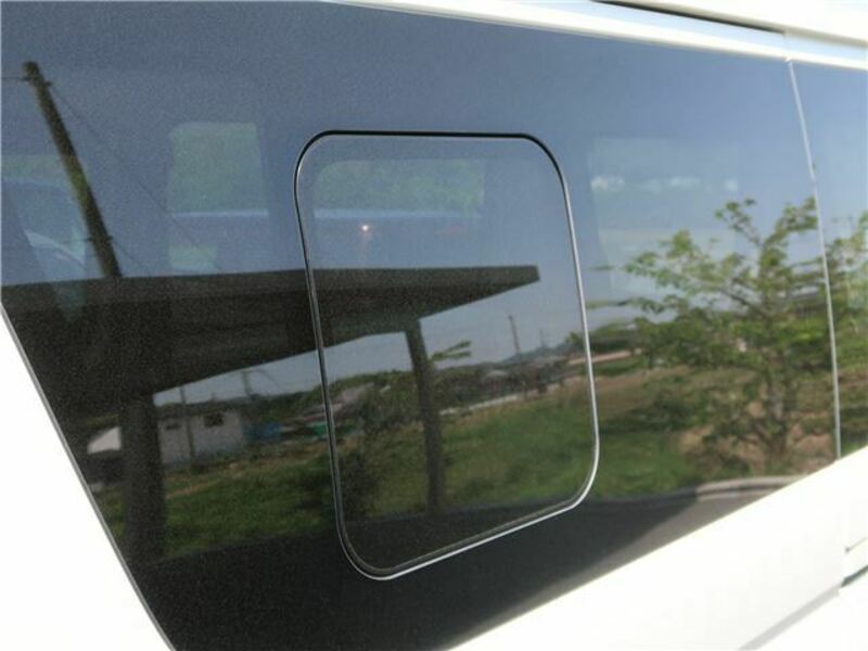 HIACE VAN-13