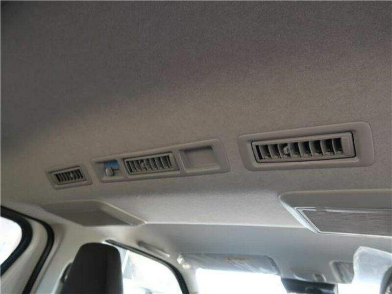 HIACE VAN-16