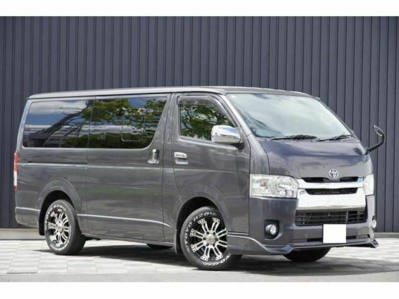 HIACE VAN