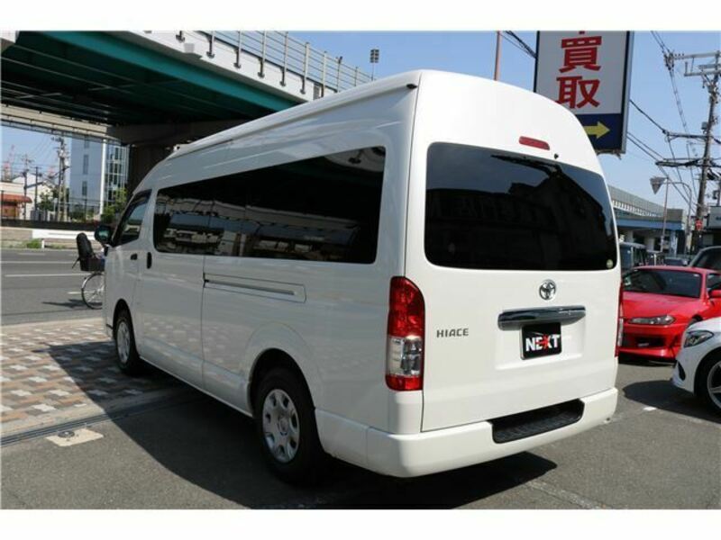HIACE