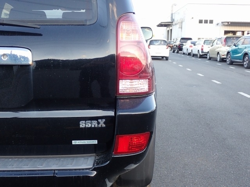 HILUX SURF
