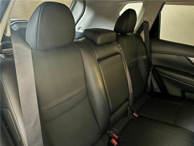 X-TRAIL-8