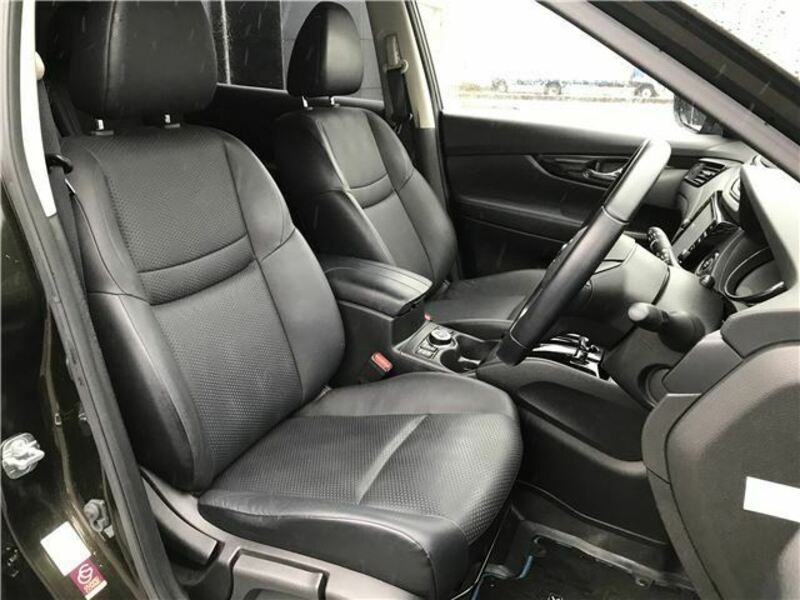 X-TRAIL-10