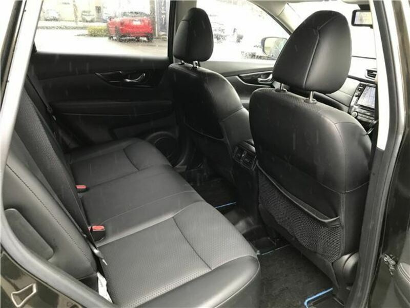X-TRAIL-12