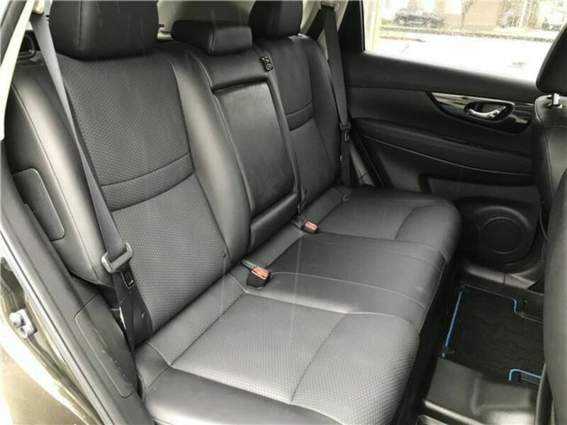 X-TRAIL-13