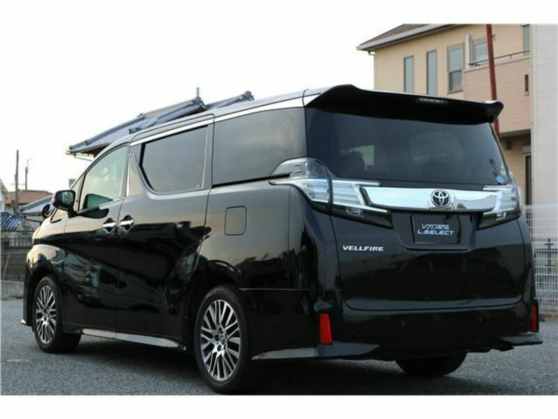 VELLFIRE-4