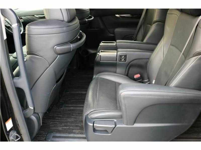 VELLFIRE-16